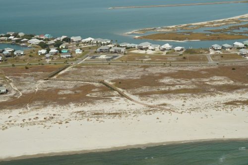 DSC02578- Dauphin Island Beach Access Boardwalk and Restrooms