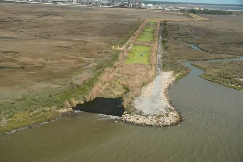 DSC02762- Chevron outfall