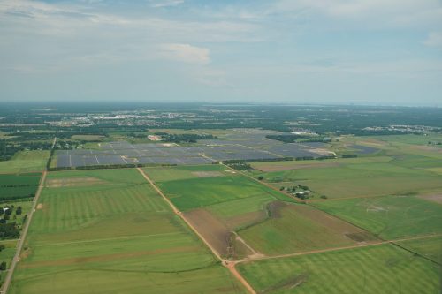 DSC02239- Large solar farm in Foley
